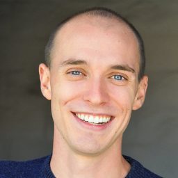 Will Madden 飾演 Adam