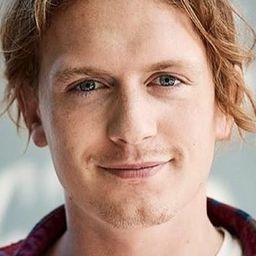 維爾比恩·恩格 飾演 Jarle Orheim