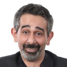 穆斯塔法·哈迪 - Auntie Faransa演員 飾演