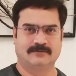 史里坎特·維爾瑪 飾演 Shakha Babu