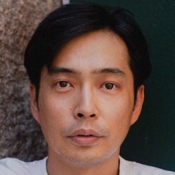 石崎チャベ太郎 飾演 
