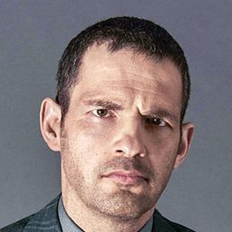 Géza Röhrig - 橫衝直闖演員 飾演Béla Kletzki