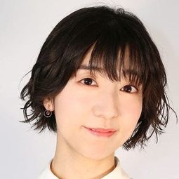 田村 奈央 飾演 Emiru Aisaki / Cure Macherie (voice)