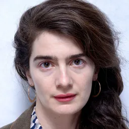 蓋比·荷芙曼 - This Is My Life演員 飾演Opal Ingels