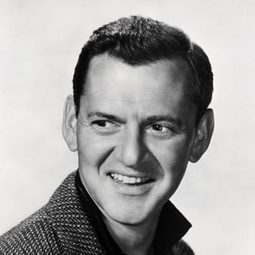 Tony Randall 飾演 Gnome King / Ghost of the Black Lake (voice)