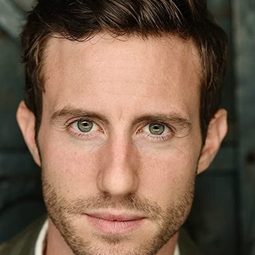 傑森·博基 - 薩凡納的晨曦演員 飾演Bear