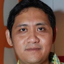 蒙提·蒂瓦 - Layla Majnun導演