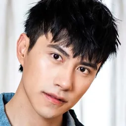 潘君侖 - 器子演員 飾演Kuan (a photographer)