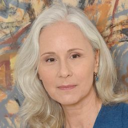 Michaela Rosen 飾演 Megan