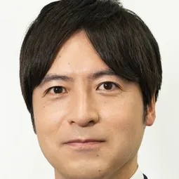 桝 太一 飾演 Radio Announcer (voice)