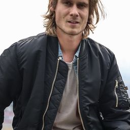 艾佛特·瑞勳 飾演 Karl Nüni