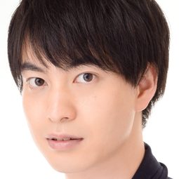 小林 裕介 飾演 Ryusuke Tagawa (voice)