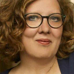 Marie Knudsen Fogh - 當幸福提早來演員 飾演Nurse