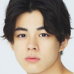 宇佐卓真 飾演 Terada Kensuke