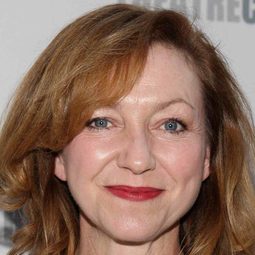 Julie White 飾演 Judy Witwicky