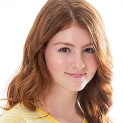 Ella Rouhier 飾演 Hospital children (voice)