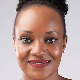 Marrianne Nungo 飾演 Kathryn