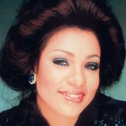 Leona Mitchell - Bizet: Carmen演員 飾演Micaëla