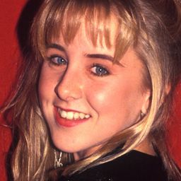 Jenny Beck 飾演 Penny Block