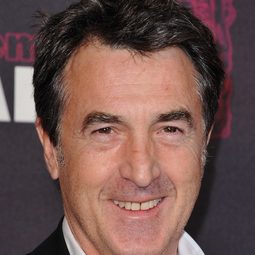 弗朗索瓦克魯塞 - 殺人的夏天演員 飾演Mickey, brother of Pin-Pon