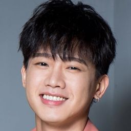 洪言翔 飾演 Boyfriend of Café Owner