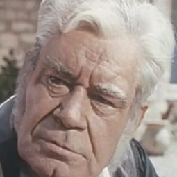 Henri Nassiet - 舞會請帖演員 飾演Le Guide