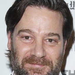 羅伯特·龍斯崔特 - 月光光殺清光演員 飾演Lonnie Elam