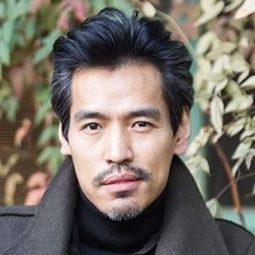 Park In-Soo 飾演 Korean-Chinese hitman 3