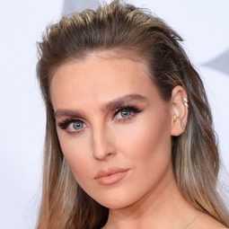 Perrie Edwards - BBC Radio 1's Big Weekend 2019演員 飾演Herself