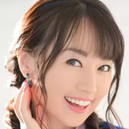 近藤奈々 飾演 Janice Quatlane (voice)