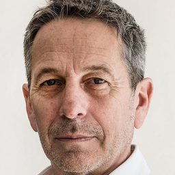 阿爾佛萊德·卡斯特羅 飾演 Fyodor