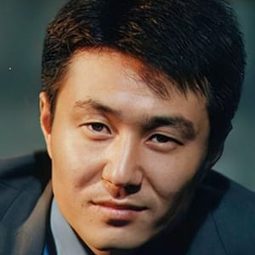 楊溢 飾演 Zhang Yichao