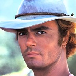 Antonio Cantafora 飾演 Bill