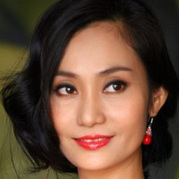 Hạnh Thúy 飾演 Thím Hai