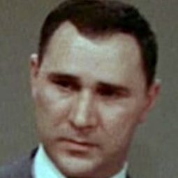 Osman Yusuf - クレージーメキシコ大作戦演員 飾演Costello's Henchman B