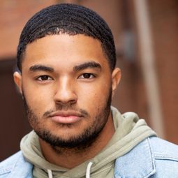 Jaden Tolliver 飾演 Partier