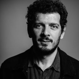 Alessandro Carbonara 飾演 Stefano