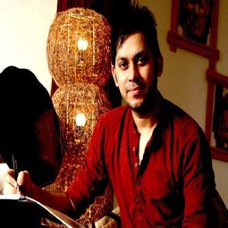 拉吉·沙安迪亞 - 喂，寶珍先生？2導演