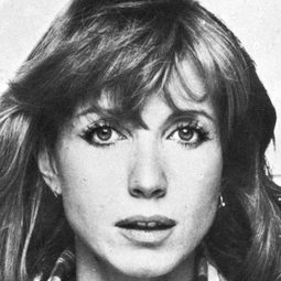 布露·歐吉爾 - Céline and Julie Go Boating演員 飾演Camille