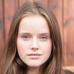 Imogen King 飾演 Kelly