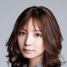 入來茉裏 飾演 Haruka