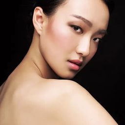 劉潤萱 飾演 Nala