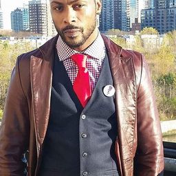 Jas Anderson 飾演 Thug 1