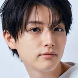 坪根悠仁 飾演 Shirota