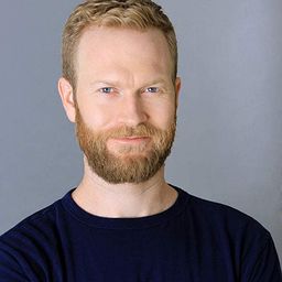 康納·提爾曼 飾演 Big Al Bolen