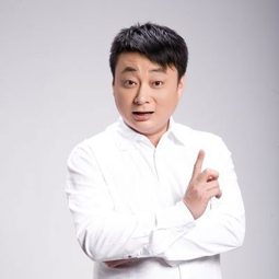 張勇 飾演 