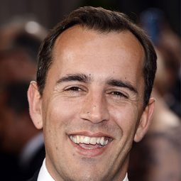 尼科萊·阿爾賽 - 荒蕪之地．應許之心導演