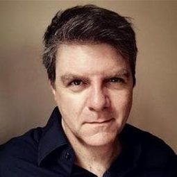 Mariano d'Angelo - Almeno tu nell'universo演員 飾演sordomuto