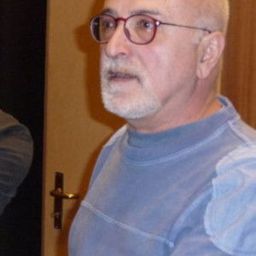 Augusto Di Bono 飾演 Nonno Alberto (voce)