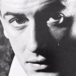 Dave Lynn 飾演 Self